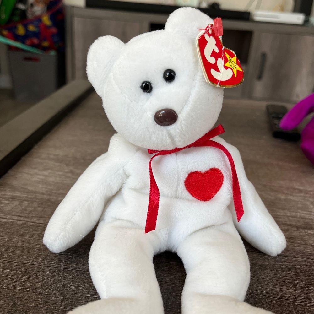 Ty Beanie Babies Valentino the Teddy Bear 1993- White With Brown Nose..